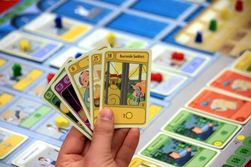 تفاوت دو مکانیزم Card Drafting و  Deck Building