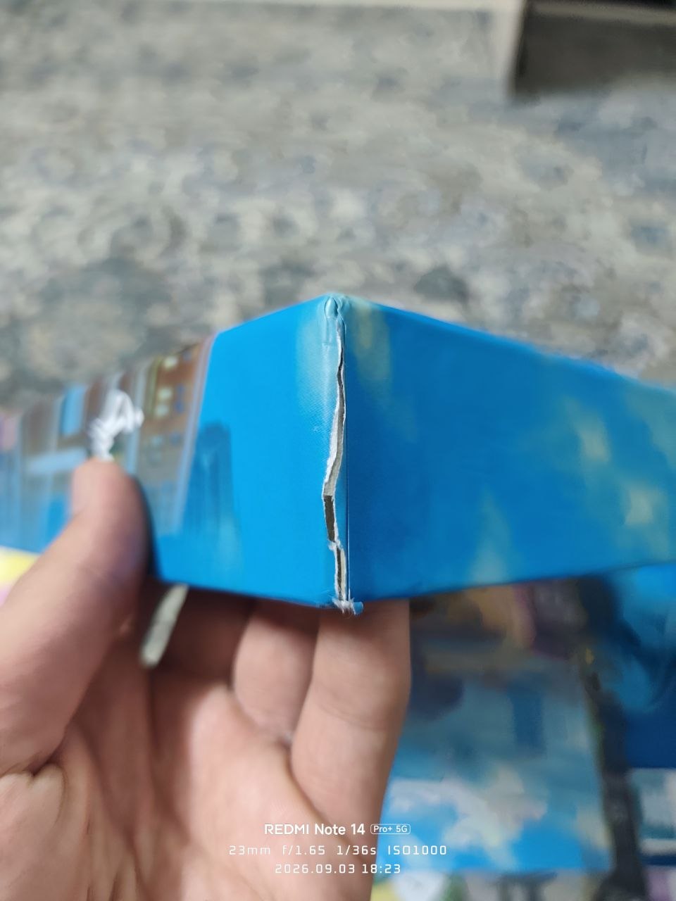 عکس واقعی آگهی